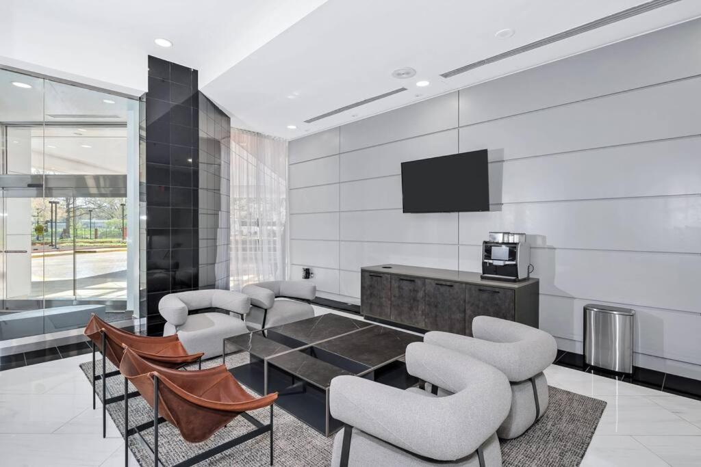 Incredible Apartment With Rooftop In Pentagon City Arlington Dış mekan fotoğraf